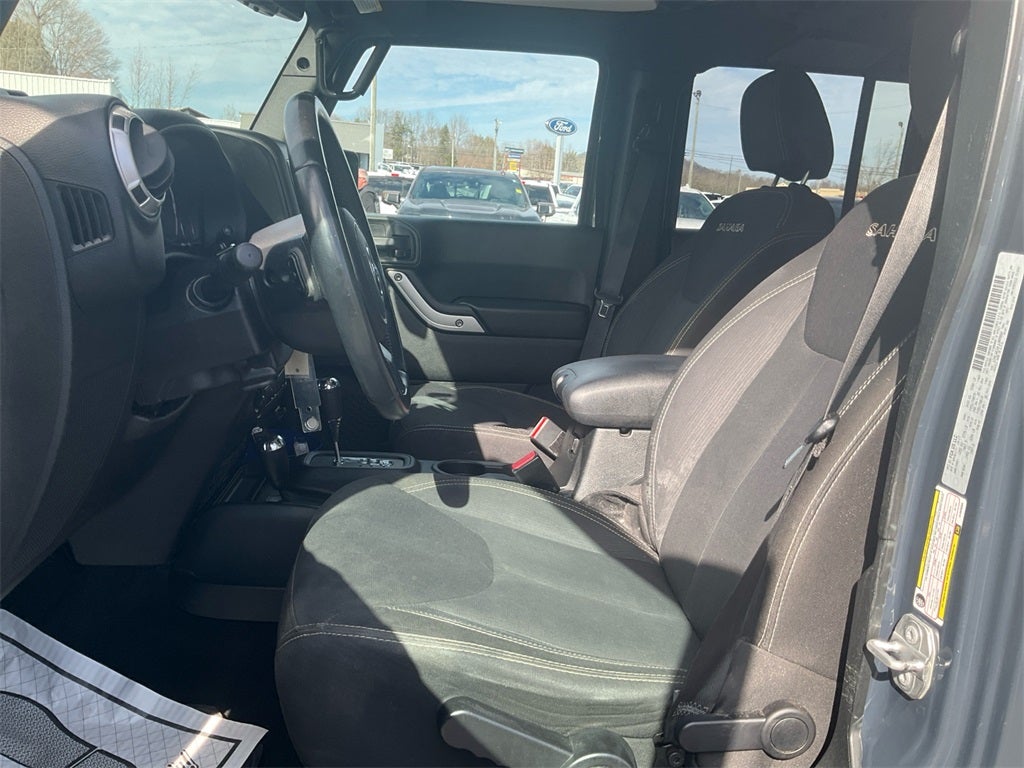 2018 Jeep Wrangler JK Unlimited Sahara