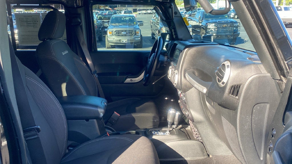 2018 Jeep Wrangler JK Unlimited Sahara