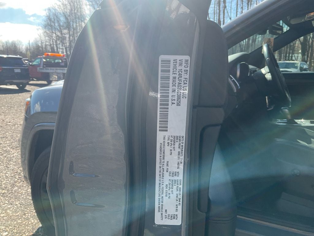 2020 Jeep Grand Cherokee Altitude