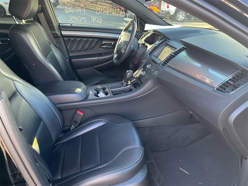 2018 Ford Taurus SEL