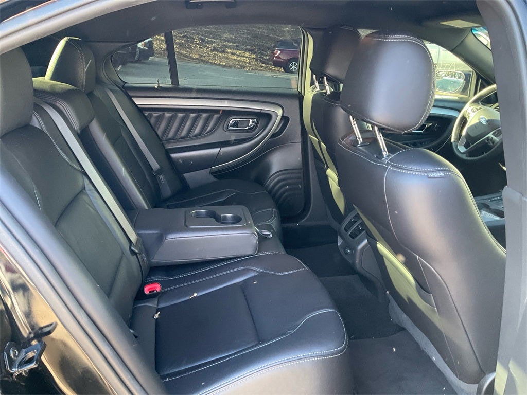 2018 Ford Taurus SEL