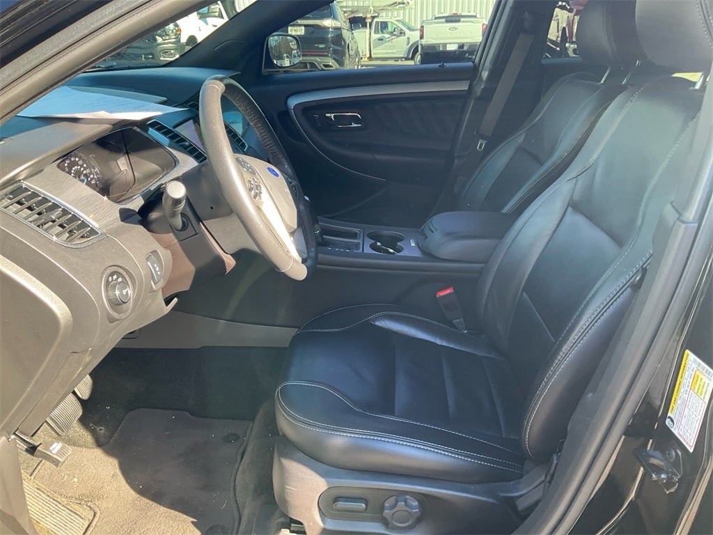 2018 Ford Taurus SEL