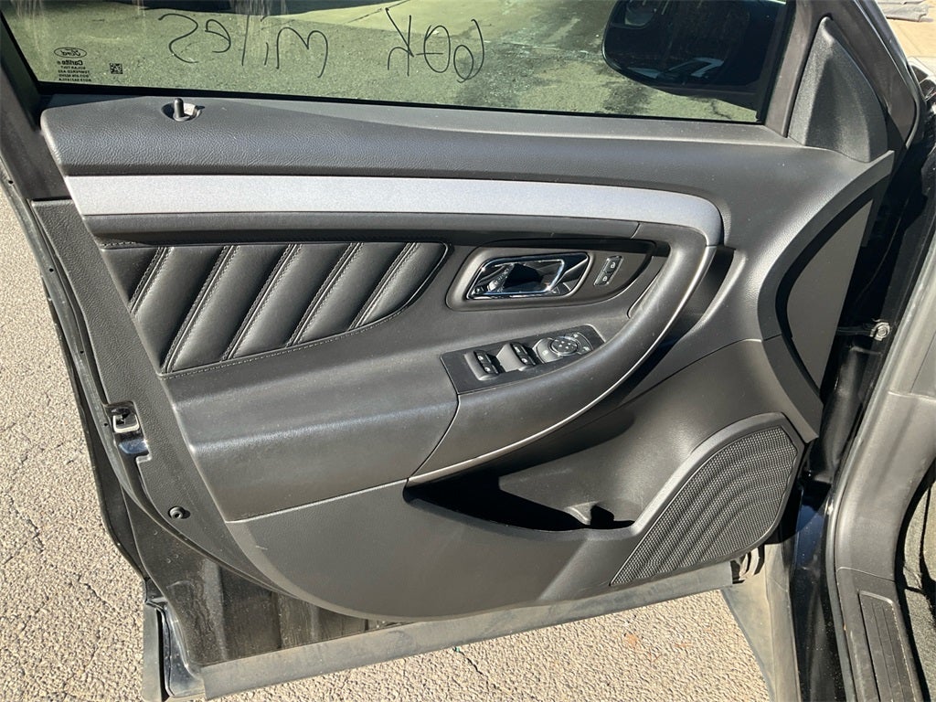 2018 Ford Taurus SEL