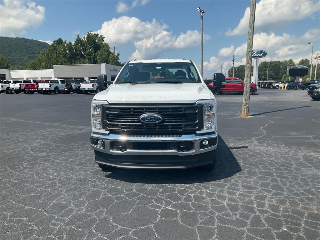 2026 Ford F-250SD XL Service Body