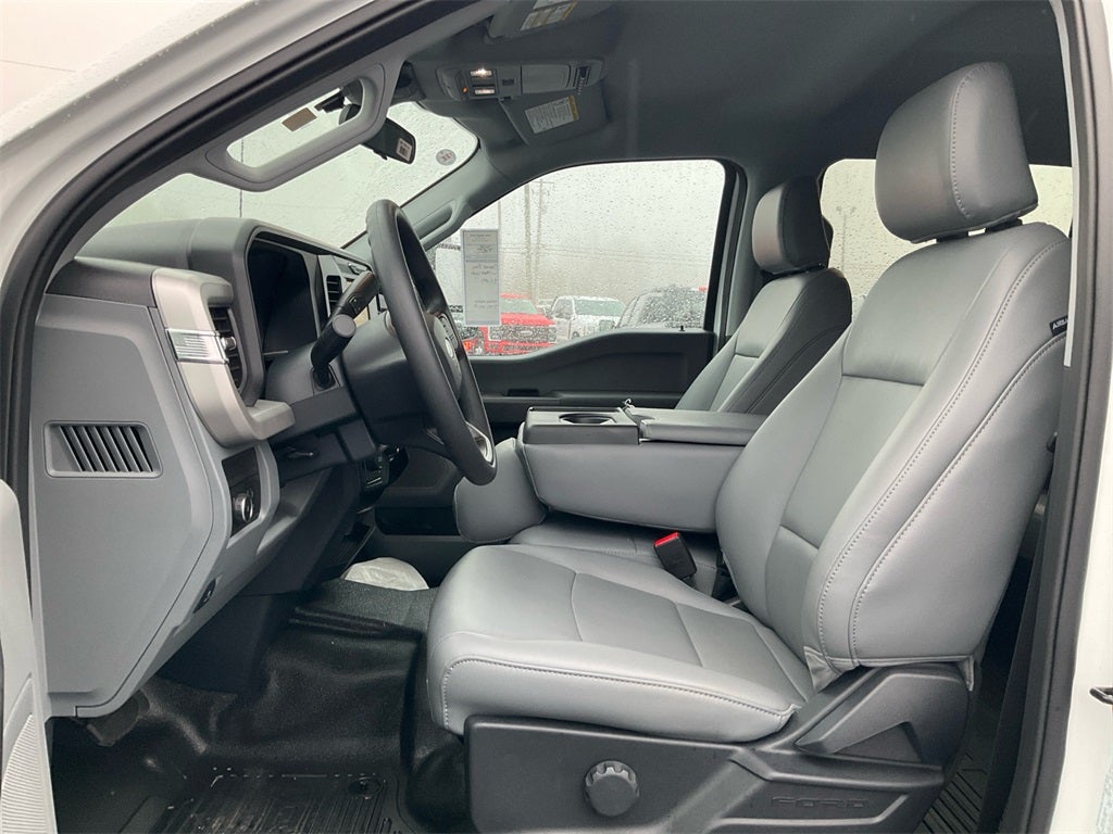 2026 Ford F-350SD XL DRW Service Body w/Master Locks