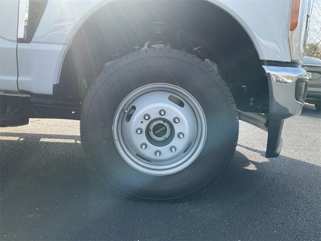 2026 Ford F-350SD XL DRW