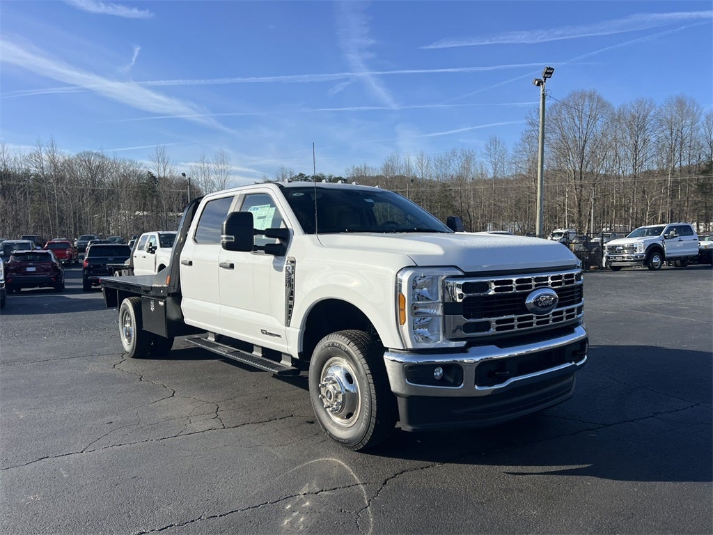 2026 Ford F-350SD XL DRW Flatbed