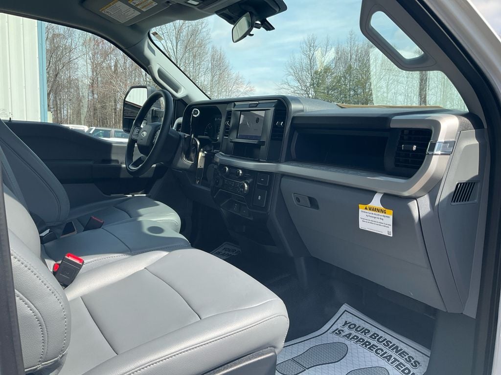 2025 Ford F-450SD XL DRW