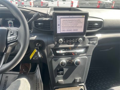 2025 Ford Utility Police Interceptor Base