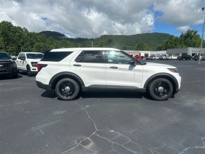 2025 Ford Utility Police Interceptor Base