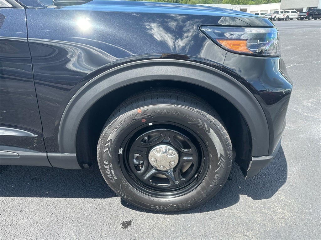 2025 Ford Utility Police Interceptor Base