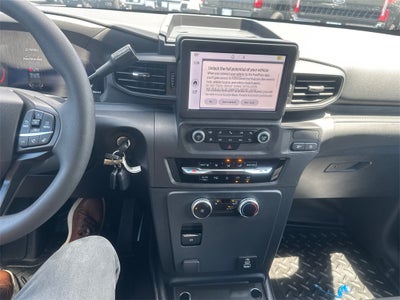 2025 Ford Utility Police Interceptor Base