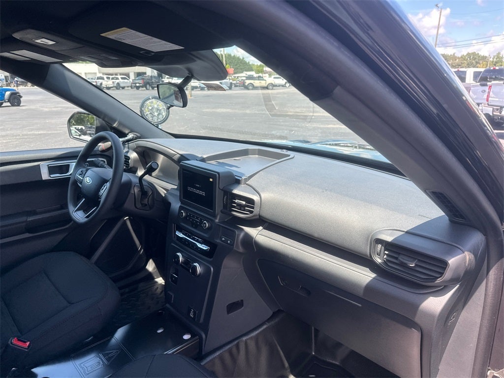 2025 Ford Utility Police Interceptor Base