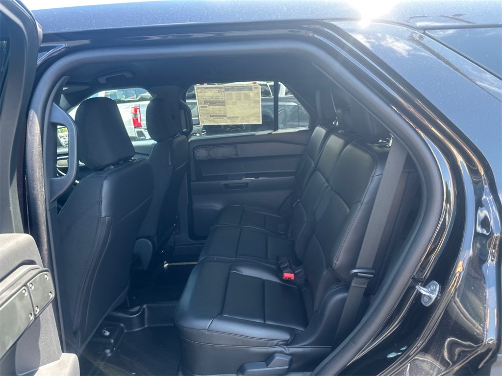 2025 Ford Utility Police Interceptor Base