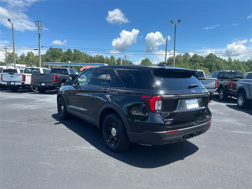2025 Ford Utility Police Interceptor Base