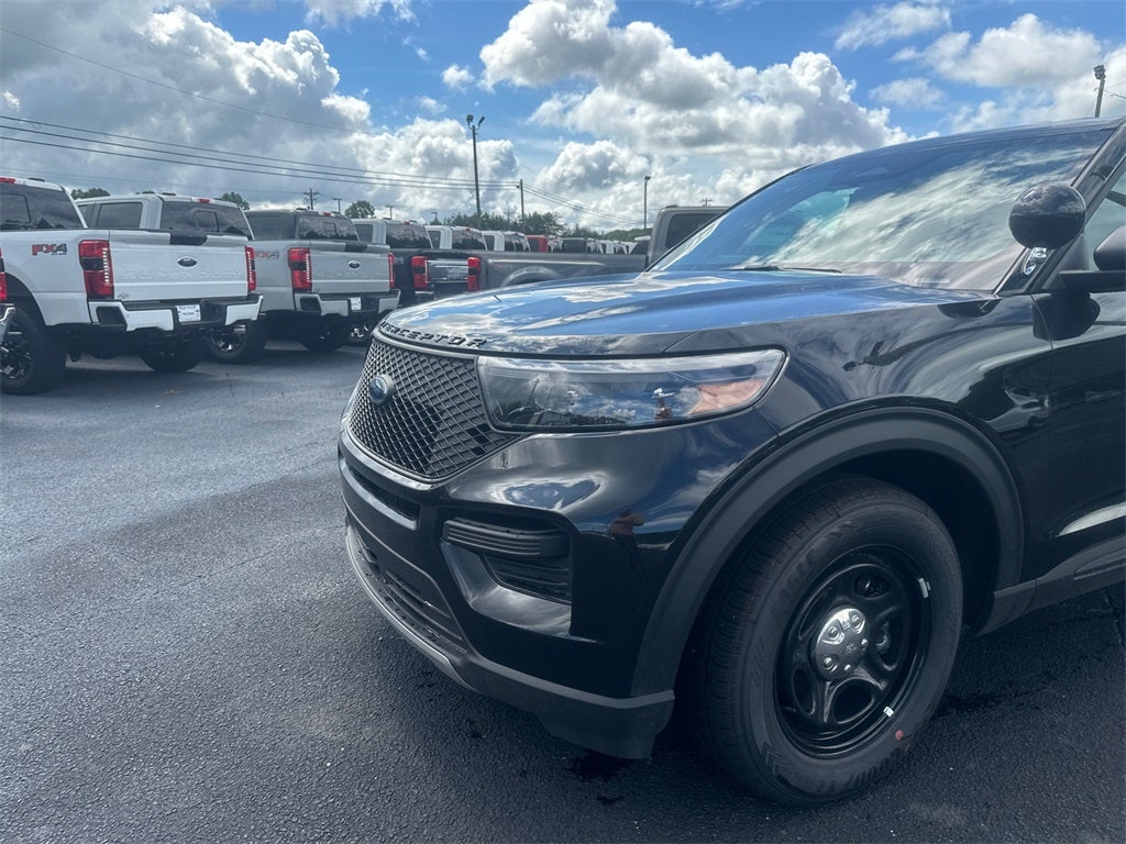 2025 Ford Utility Police Interceptor Base