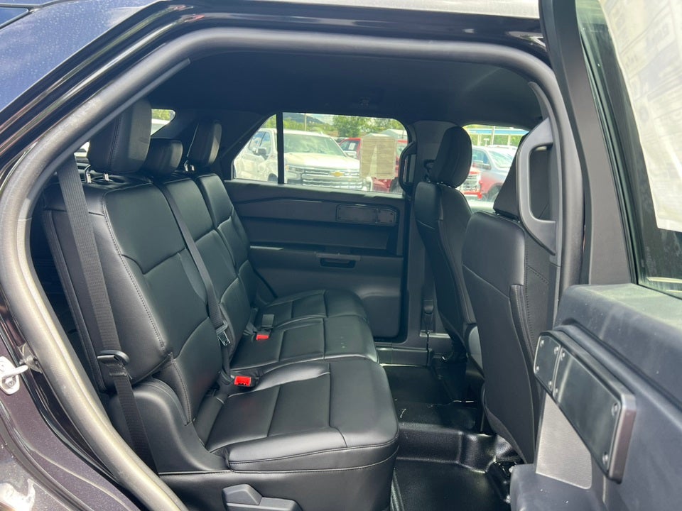 2025 Ford Utility Police Interceptor Base