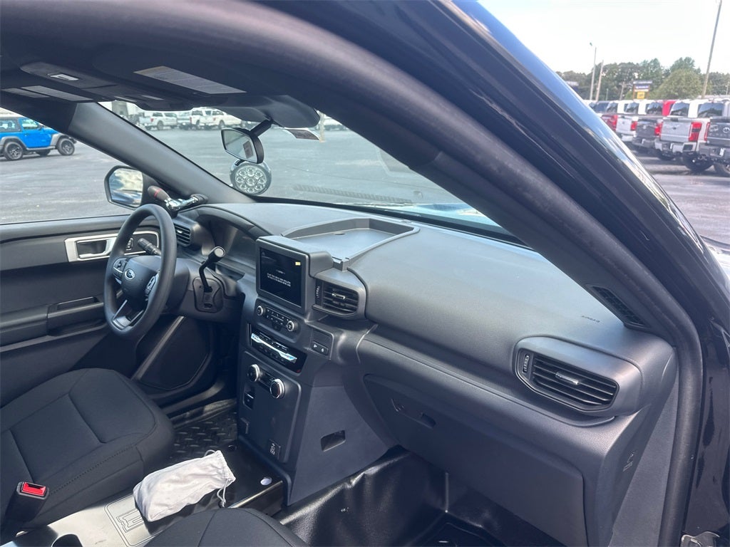 2025 Ford Utility Police Interceptor Base