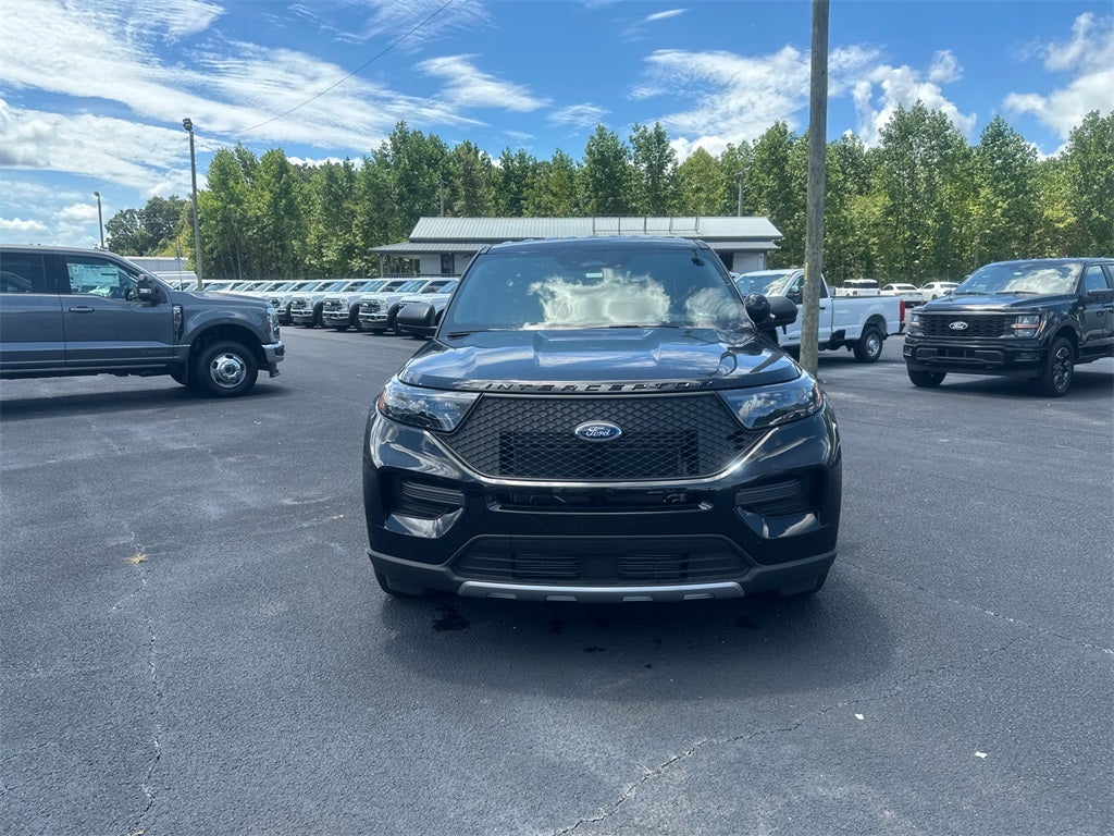 2025 Ford Utility Police Interceptor Base
