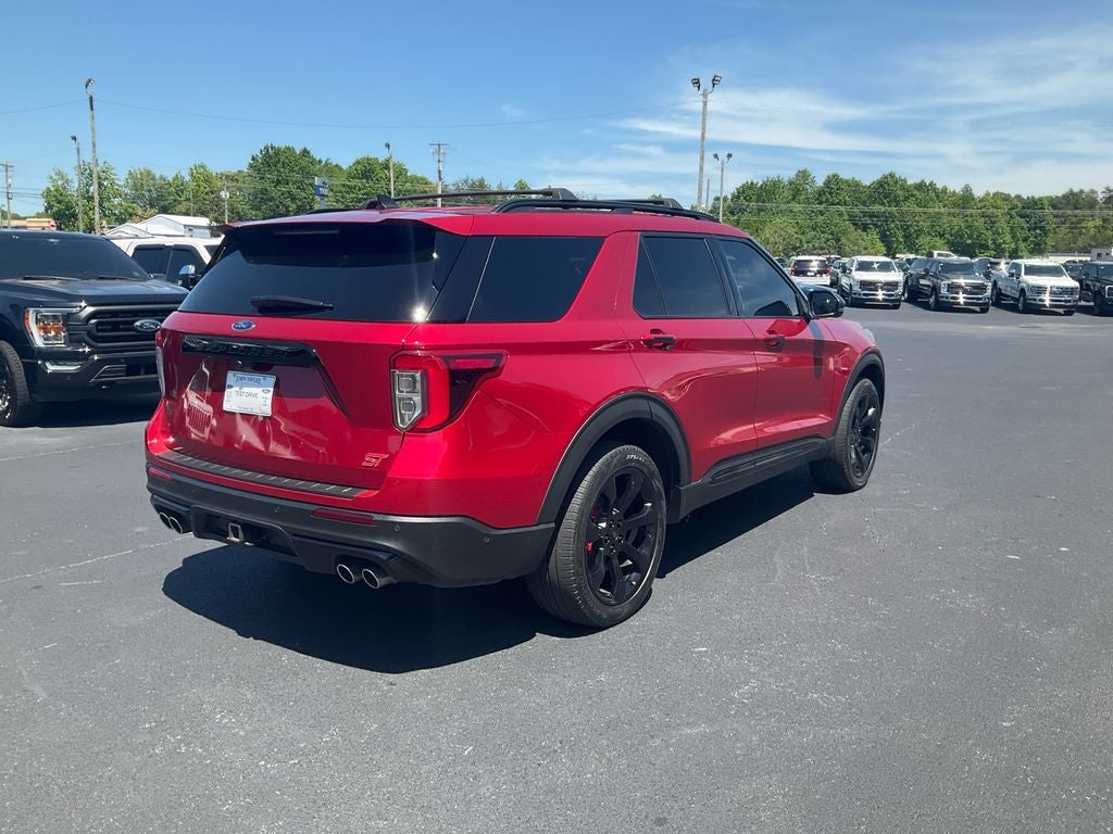 2021 Ford Explorer ST