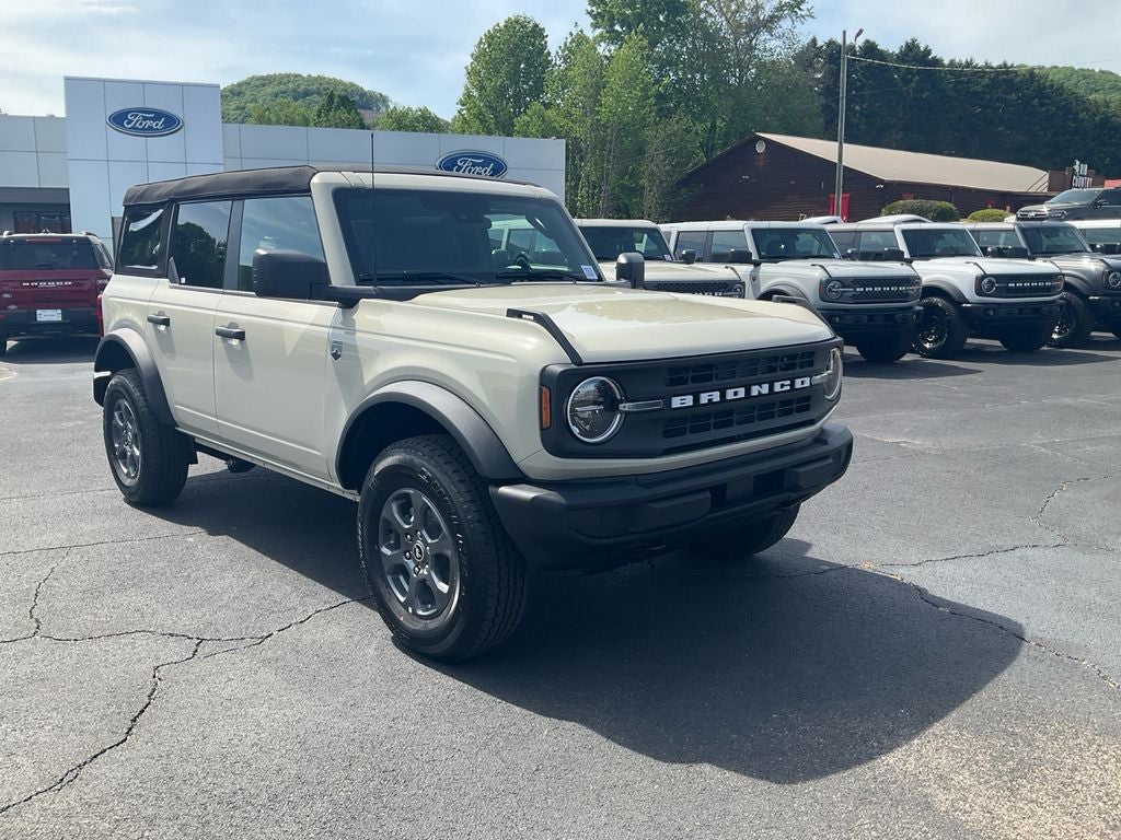 2026 Ford Bronco Big Bend Mountain Pkg.