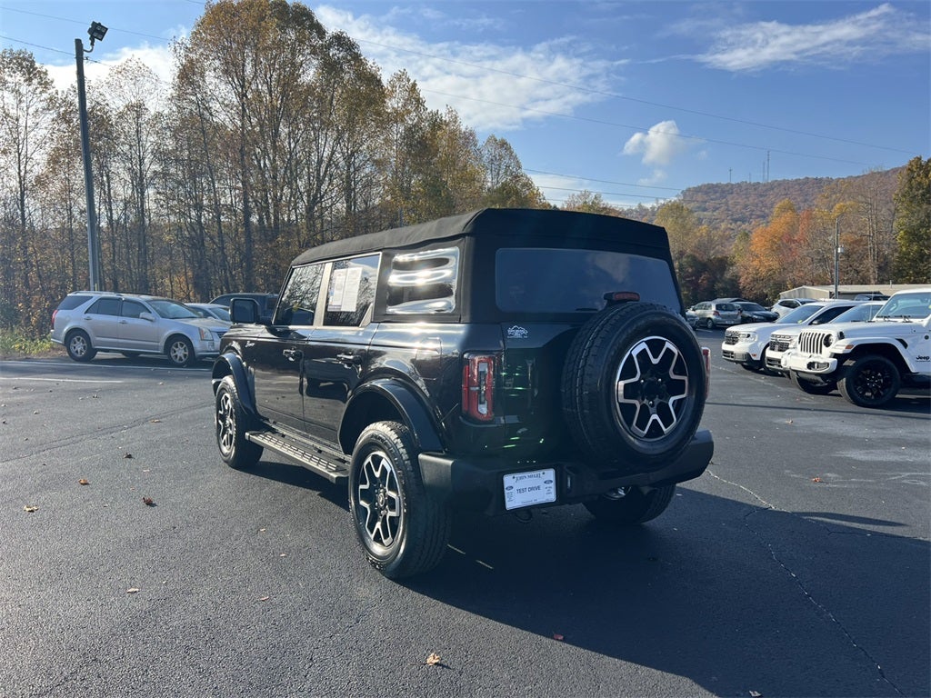 2024 Ford Bronco Outer Banks