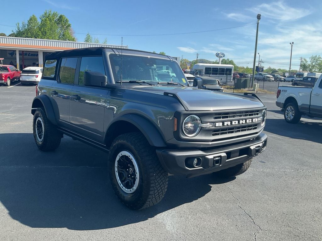 2024 Ford Bronco Black Diamond