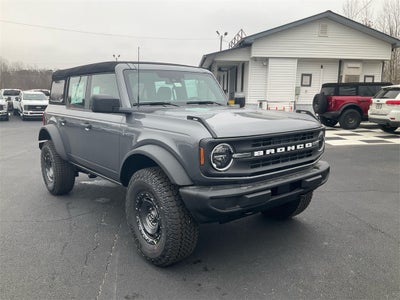 2025 Ford Bronco Base