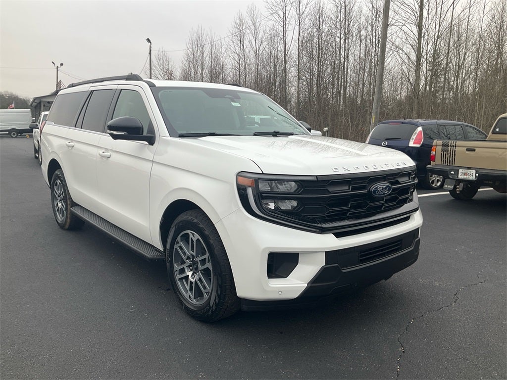 2026 Ford Expedition Max Active