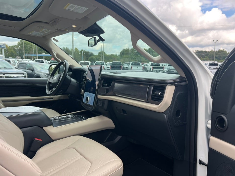 2022 Ford Expedition Max Platinum