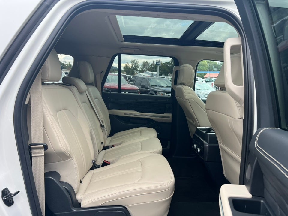 2022 Ford Expedition Max Platinum