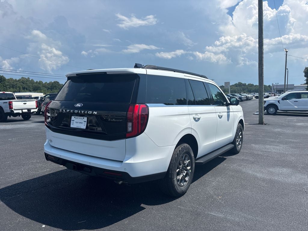 2027 Ford Expedition Active