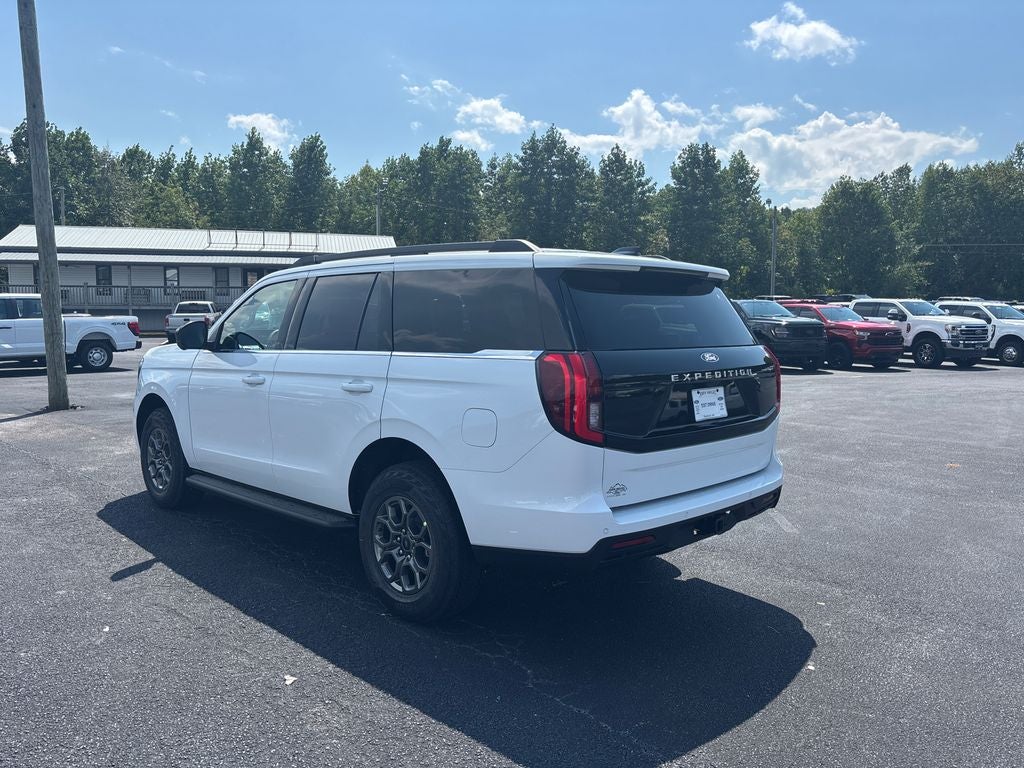 2027 Ford Expedition Active