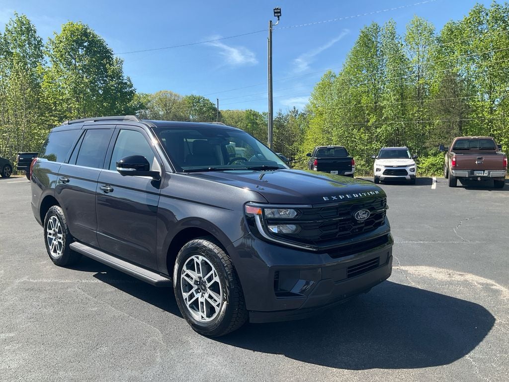 2026 Ford Expedition Active