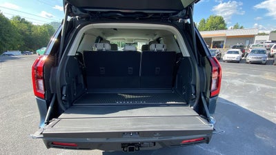 2027 Ford Expedition Active