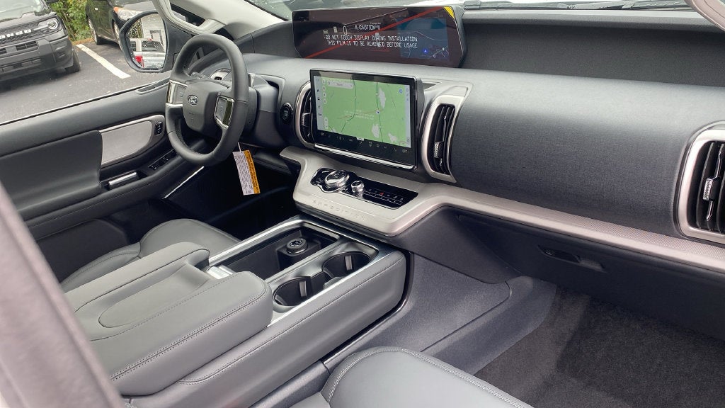 2027 Ford Expedition Active