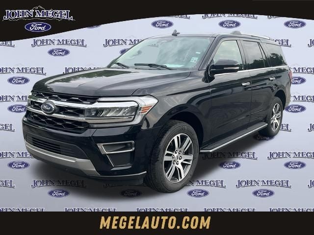 2023 Ford Expedition Limited's photo