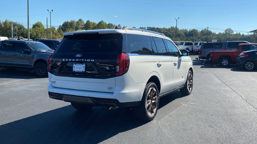 2027 Ford Expedition King Ranch