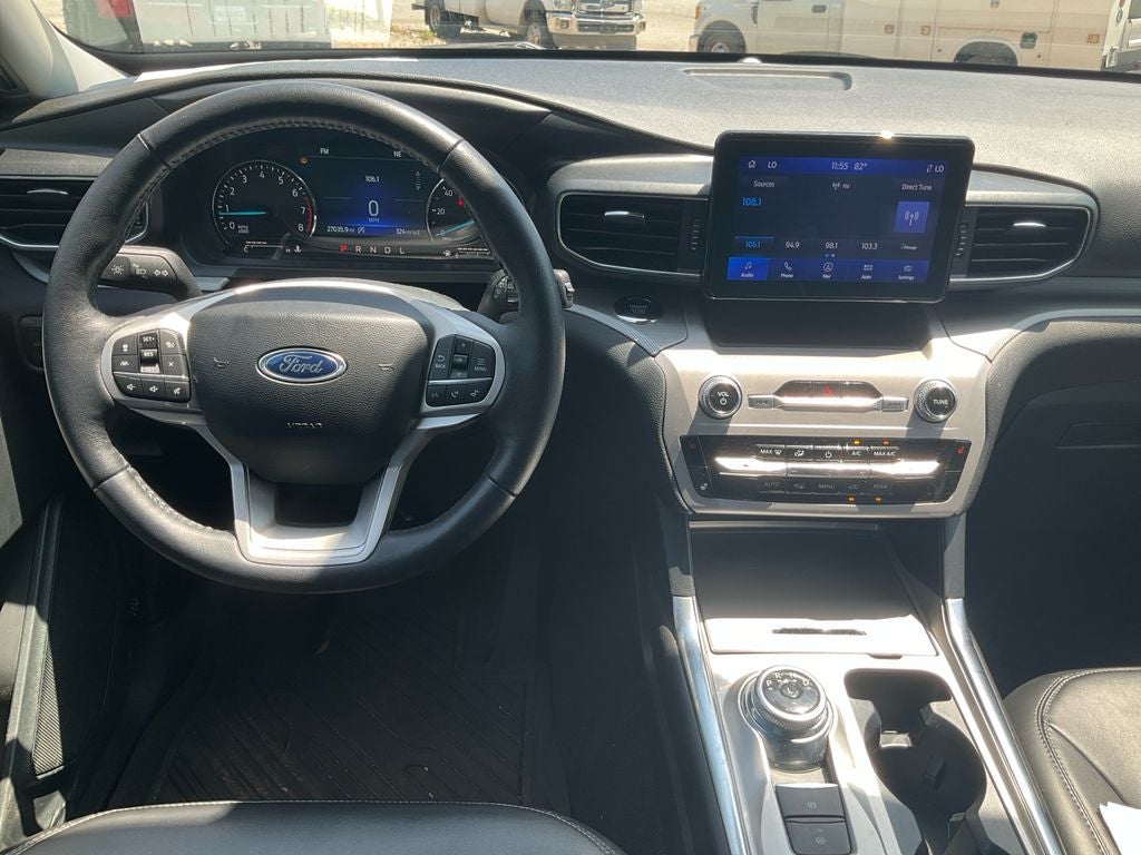 2024 Ford Explorer XLT