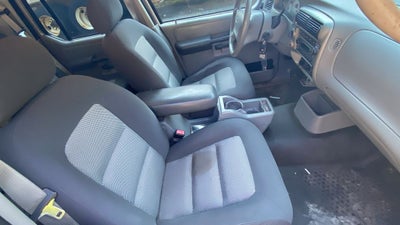 2003 Ford Explorer Sport Trac XLT