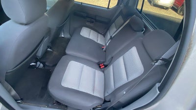 2003 Ford Explorer Sport Trac XLT