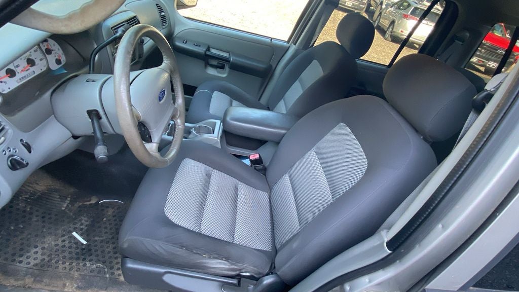 2003 Ford Explorer Sport Trac XLT