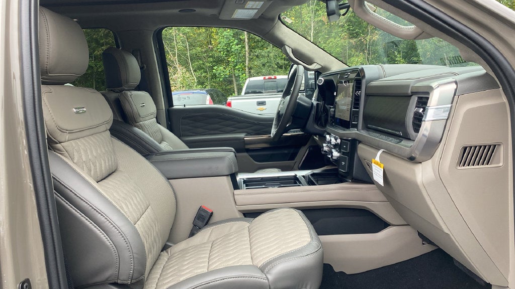 2027 Ford F-250SD Platinum