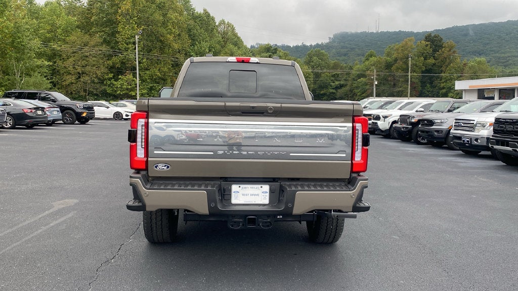 2027 Ford F-250SD Platinum