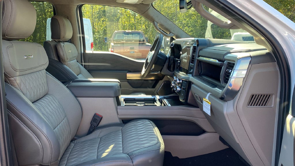 2027 Ford F-250SD Platinum