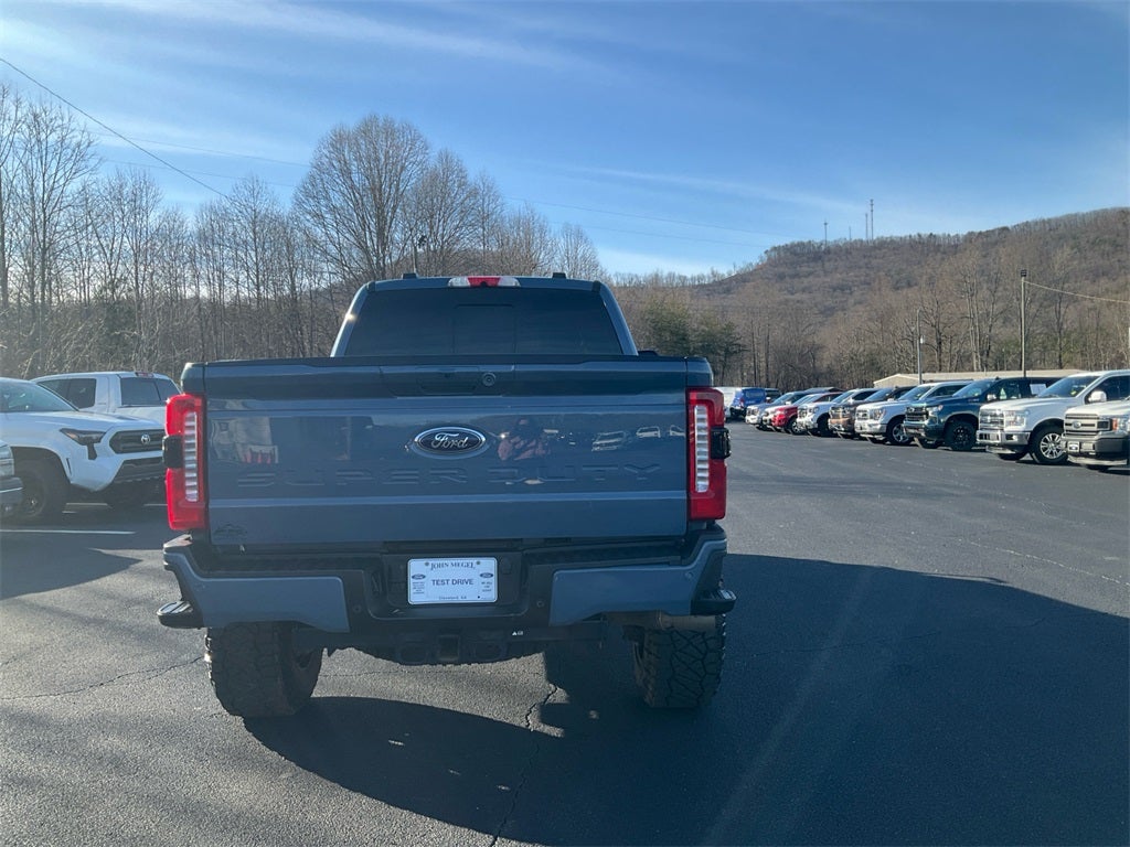 2023 Ford F-250SD Lariat