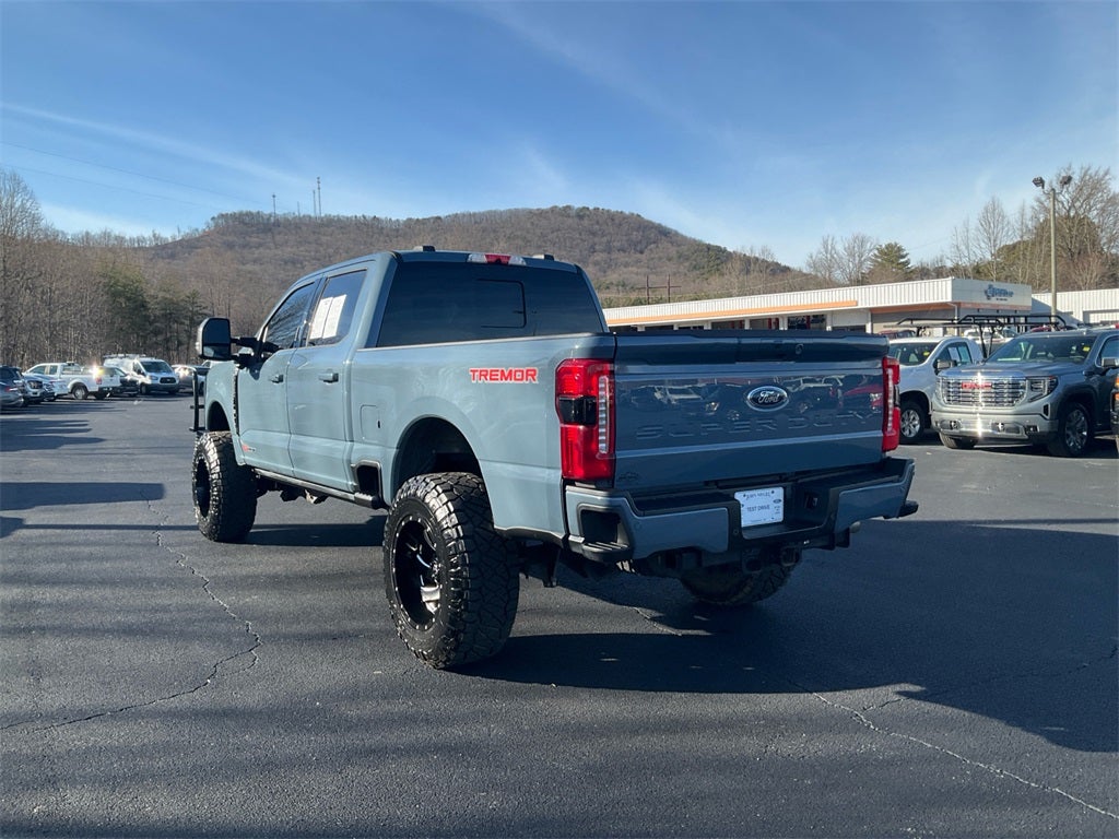 2023 Ford F-250SD Lariat