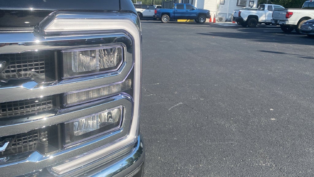 2027 Ford F-250SD Lariat