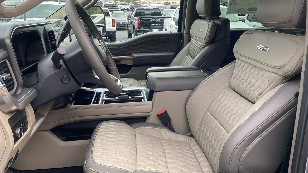 2027 Ford F-250SD Platinum