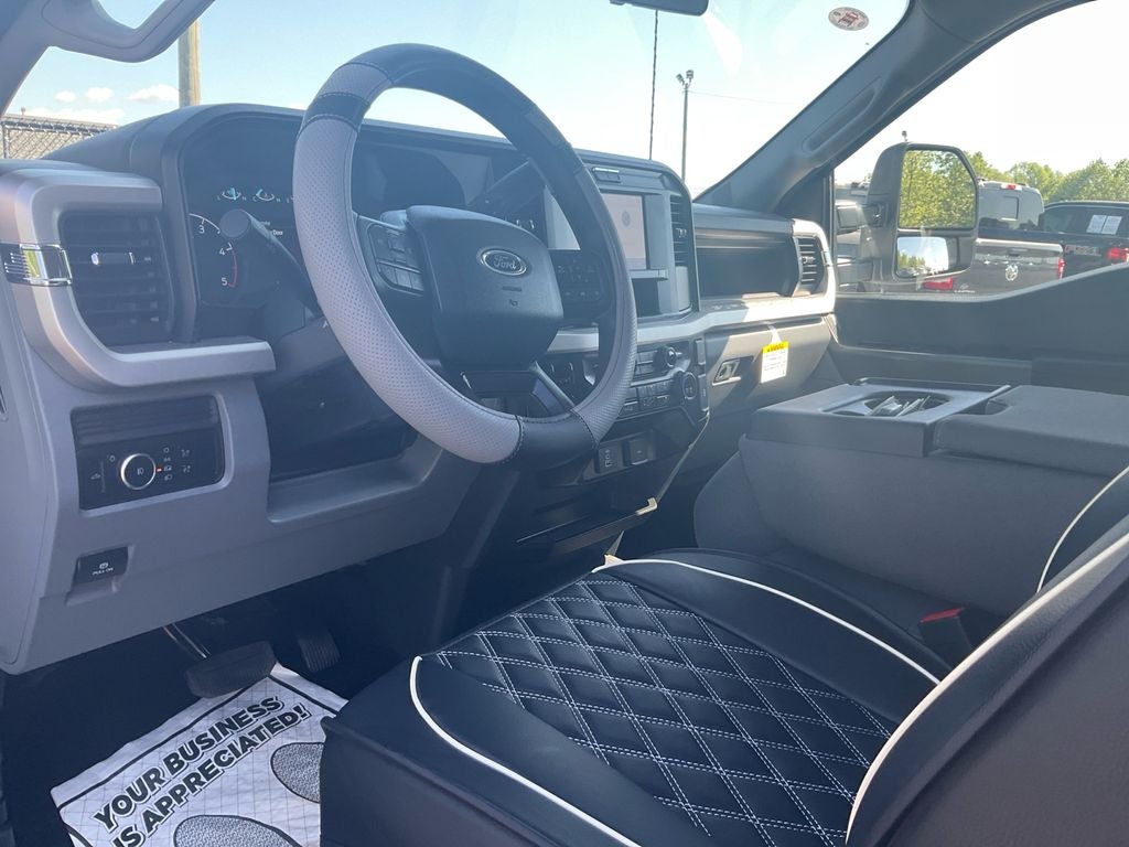 2025 Ford F-250SD XL